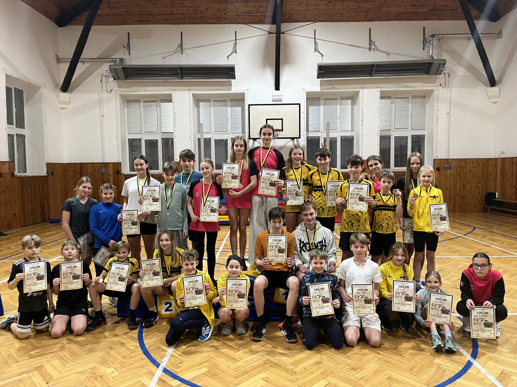 Vánoční kostelecká laťka