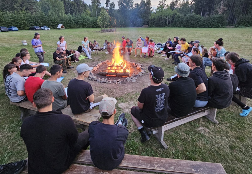 DO ROKA A DO DNE - pobytový tábor