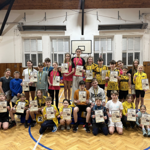 Vánoční kostelecká laťka