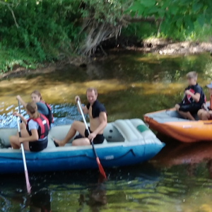 Splutí řeky Orlice na raftech